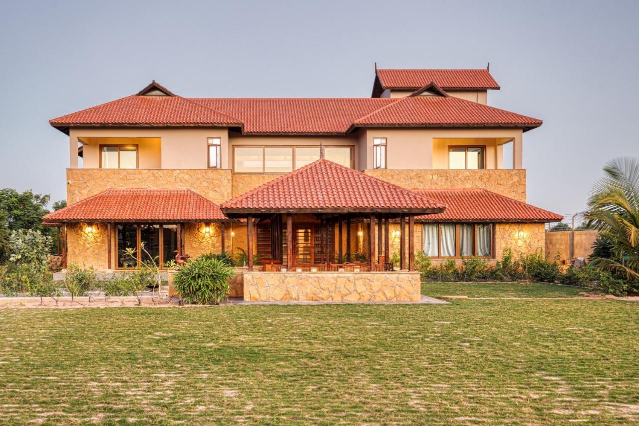 شقة The Kutchh Courtyard Kukma المظهر الخارجي الصورة